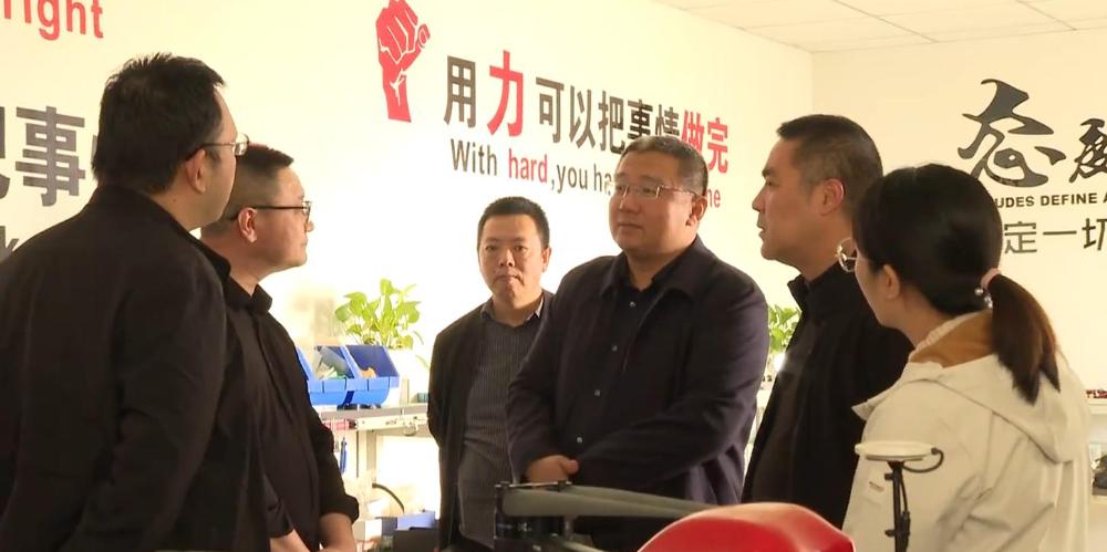 李爭走訪調研部分企業